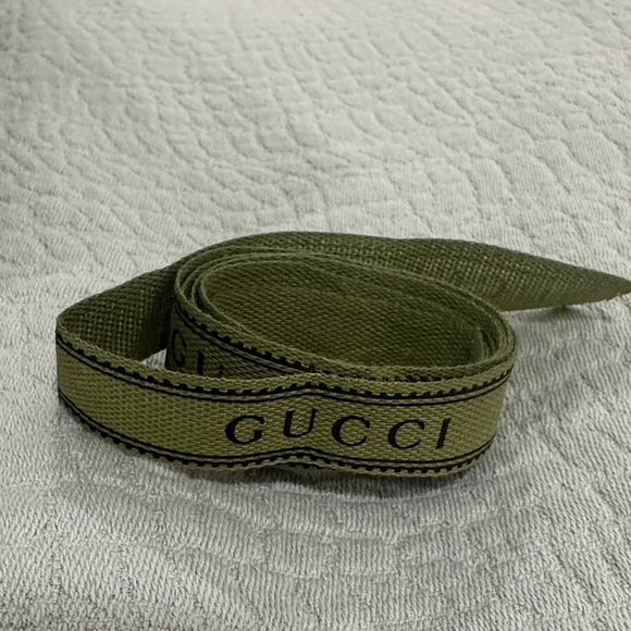 Gucci Olive Green Patterned Gift Bag with Branded Ribbon - Picture 4 of 4